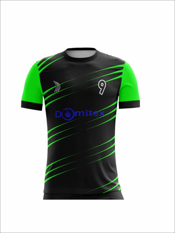 Koszulka z NAPISEM w cenie PIŁKARSKA seled.jpg