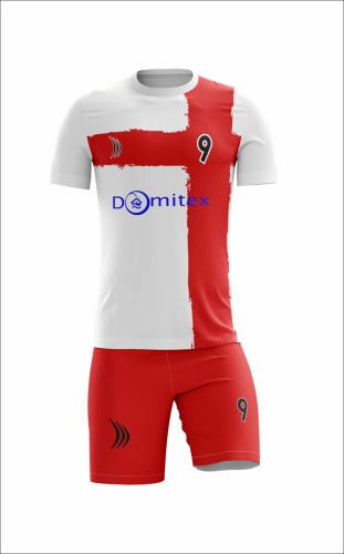 stroje 76 CZERWONY.jpg
